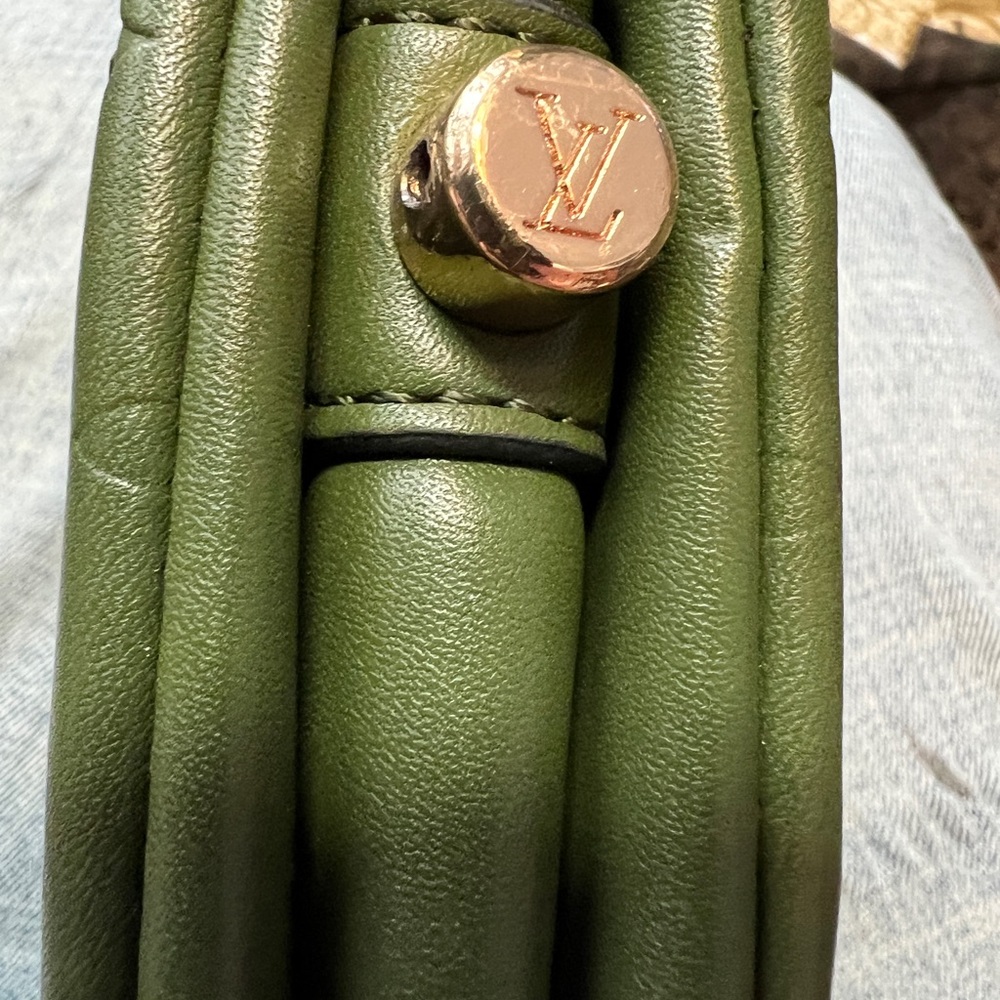 Louis Vuitton Coussin Bag - Picture 6 of 14